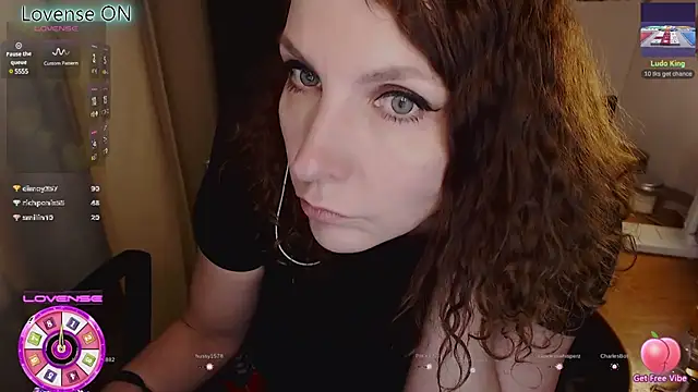 JohansonKatie online show from February 25, 2025, 5:58 pm