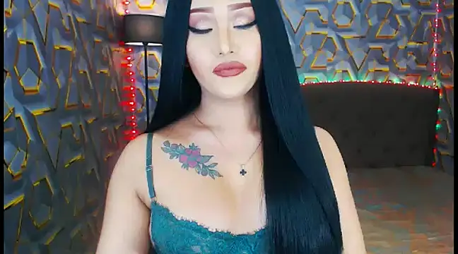 Snapshot of KylieMaxwellCaulfield_TS chatting on January 23, 2025, 1:41 am KylieMaxwellCaulfield TS online show from January 23, 2025, 1:41 am