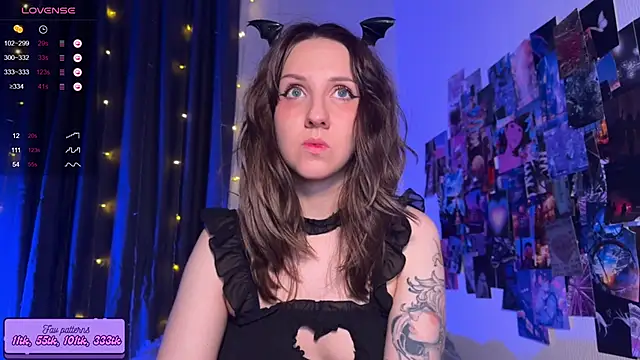 HotaruTomo online show from November 5, 2025, 2:22 am