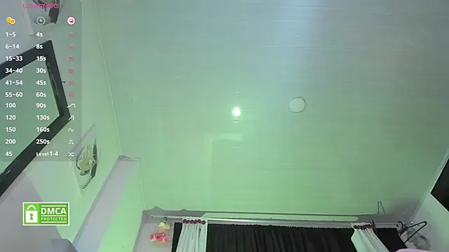 valen pretty online show from October 30, 2025, 3:57 pm