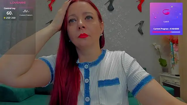 emilianna666 online show from November 6, 2025, 11:55 am