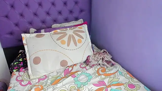 Margoth clain online show from March 21, 2026, 12:54 pm