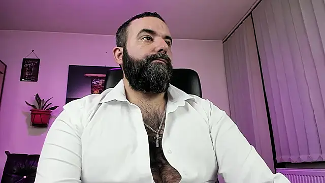 Snapshot of ChristophJules chatting on March 7, 2025, 12:58 am ChristophJules online show from March 7, 2025, 12:58 am