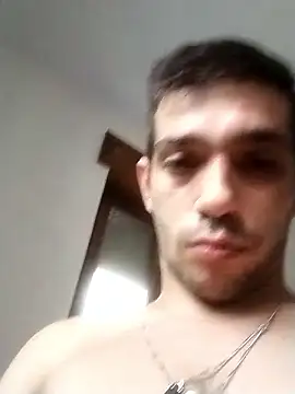 Andreixe8697 online show from January 10, 2026, 7:43 am