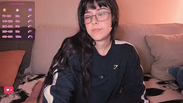 Evie-Luna online show from July 11, 2026, 2:58 am