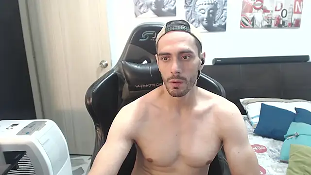 samuelgarcia  online show from December 12, 2024, 7:52 am