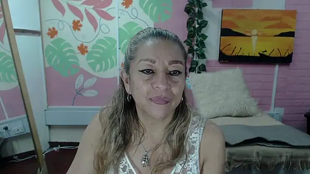 ZAMANTHA online show from February 15, 2025, 9:15 pm