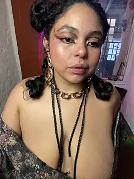 PrincessLauren420 online show from January 27, 2025, 5:37 pm