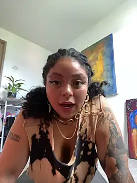 PrincessLauren420 online show from October 16, 2025, 3:57 pm