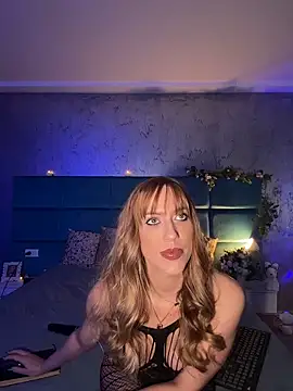 RockQueen A online show from April 14, 2026, 4:18 am