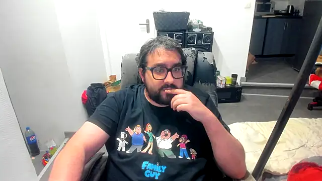 bears549a online show from November 10, 2025, 6:51 pm