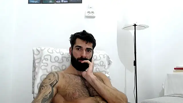 Verycutex online show from November 23, 2025, 9:53 am