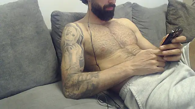 Snapshot of Verycutex chatting on April 26, 2026, 6:27 pm Verycutex online show from April 26, 2026, 6:27 pm