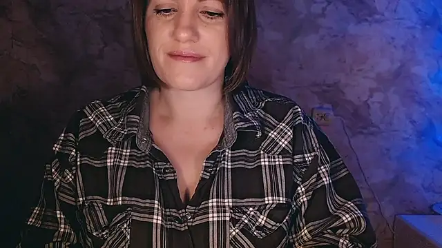 Snapshot of _letty_ chatting on December 14, 2024, 9:24 pm  letty  online show from December 14, 2024, 9:24 pm