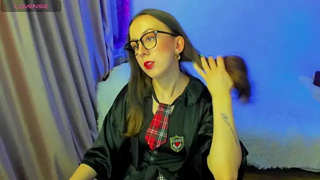 Snapshot of CurlySteph chatting on January 18, 2026, 5:06 pm CurlySteph online show from January 18, 2026, 5:06 pm