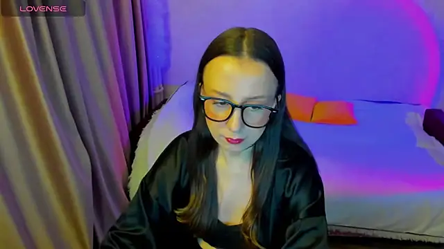 Snapshot of CurlySteph chatting on February 19, 2026, 8:16 pm CurlySteph online show from February 19, 2026, 8:16 pm