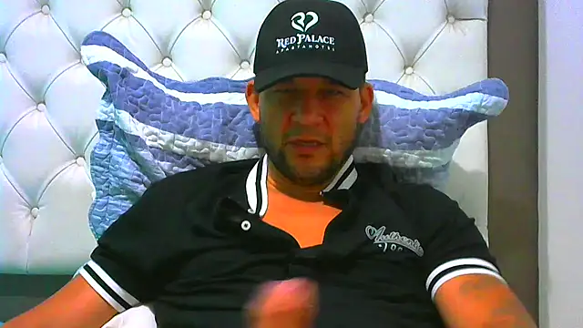 altenori112 online show from February 13, 2026, 2:40 am