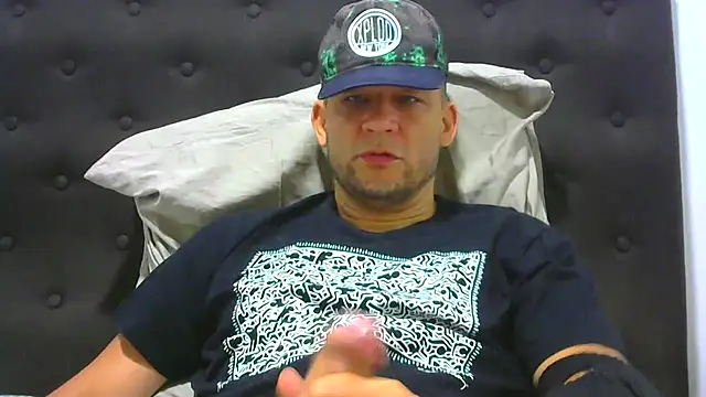 altenori112 online show from February 26, 2026, 1:21 pm