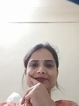 Manjushri35 online show from January 18, 2025, 5:04 pm