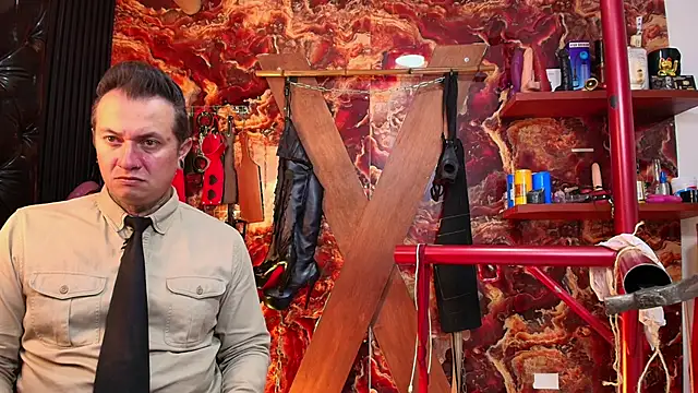 boy n girl online show from October 31, 2025, 9:21 am