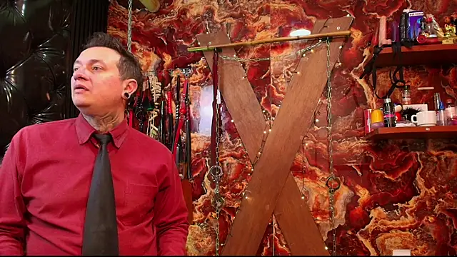 boy n girl online show from April 18, 2026, 10:41 am