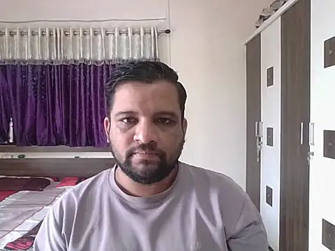 Snapshot of dhruv_love chatting on September 25, 2025, 3:54 am dhruv love online show from September 25, 2025, 3:54 am