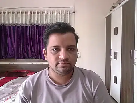 Snapshot of dhruv_love chatting on October 7, 2025, 4:42 am dhruv love online show from October 7, 2025, 4:42 am