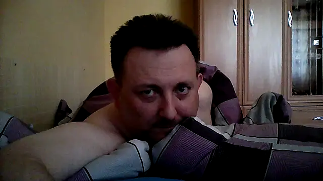 Novy73 online show from April 28, 2026, 6:40 am