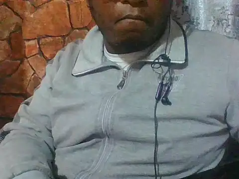 honeyswit online show from February 16, 2026, 7:54 pm