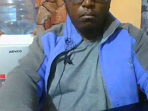 honeyswit online show from March 27, 2026, 9:03 pm