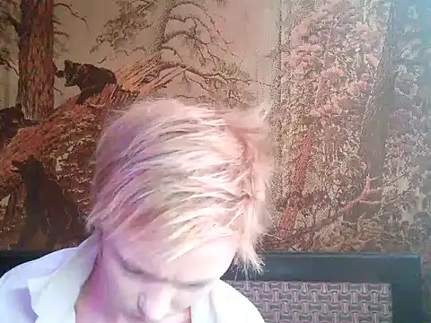 Snapshot of WildMissNiks chatting on January 24, 2025, 10:11 am WildMissNiks online show from January 24, 2025, 10:11 am