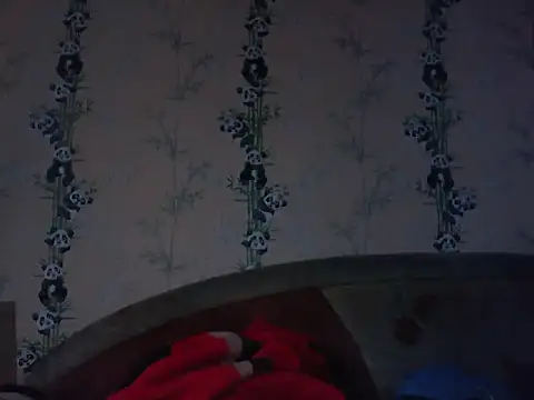 WildMissNiks online show from April 7, 2026, 6:36 am