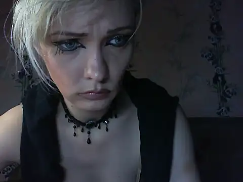 WildMissNiks online show from July 22, 2026, 7:55 am