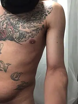 Snapshot of 69RIPsta69 chatting on March 10, 2025, 8:45 pm 69RIPsta69 online show from March 10, 2025, 8:45 pm