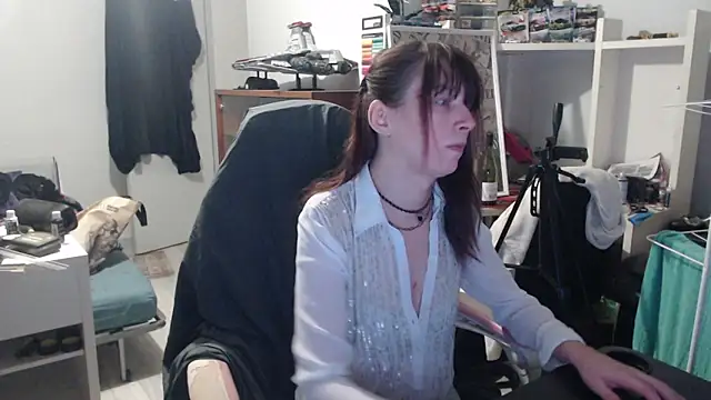 missthon0 online show from February 12, 2026, 1:39 pm