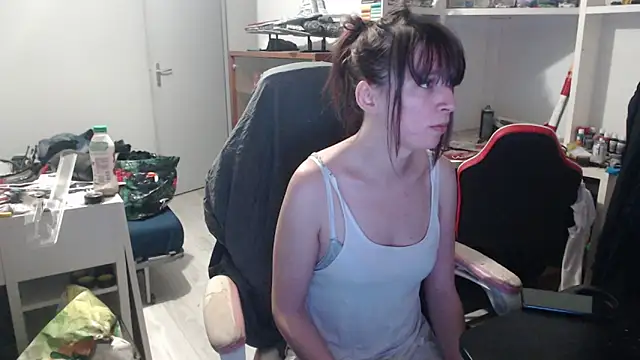 missthon0 online show from March 5, 2026, 4:14 pm