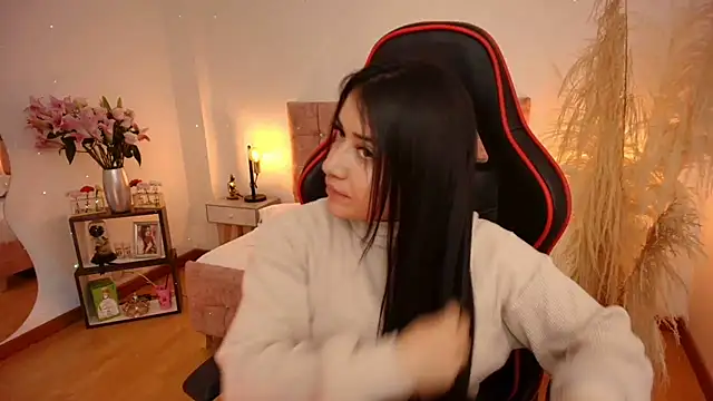 KallyMyller1 online show from February 13, 2025, 7:52 pm