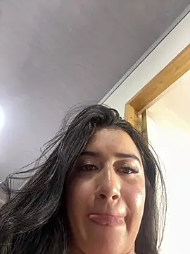 KallyMyller1 online show from March 25, 2026, 7:31 pm