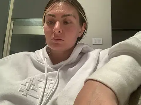 Alyssa rhoades online show from January 25, 2025, 8:00 am