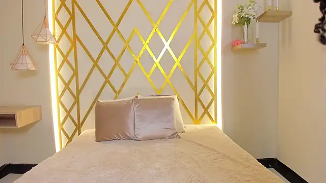 maryevans  online show from January 7, 2026, 12:40 pm