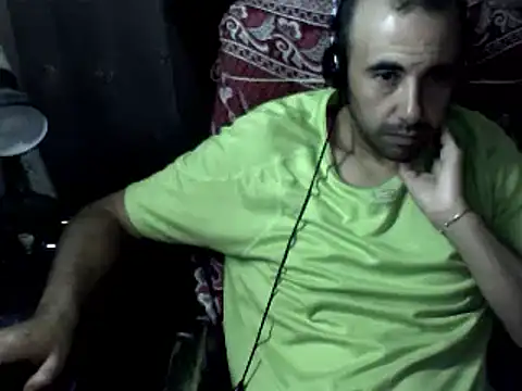 Snapshot of big_heart chatting on October 4, 2025, 7:17 am big heart online show from October 4, 2025, 7:17 am