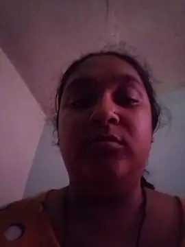 Indianbloom- online show from April 1, 2026, 11:11 am