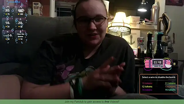 Snapshot of ZeTurtleMaster chatting on February 26, 2025, 12:27 am ZeTurtleMaster online show from February 26, 2025, 12:27 am