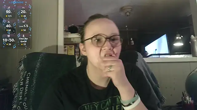 Snapshot of ZeTurtleMaster chatting on November 23, 2025, 1:16 am ZeTurtleMaster online show from November 23, 2025, 1:16 am