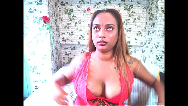 Snapshot of sexyindianchic chatting on February 27, 2025, 10:48 am sexyindianchic online show from February 27, 2025, 10:48 am