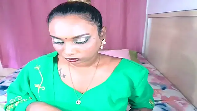 Snapshot of sexyindianchic chatting on March 22, 2025, 9:13 am sexyindianchic online show from March 22, 2025, 9:13 am