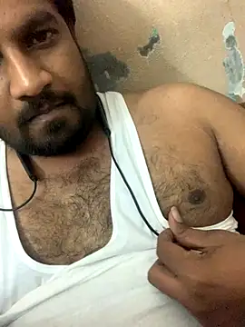 Snapshot of Rocky_1907 chatting on December 19, 2025, 8:16 pm Rocky 1907 online show from December 19, 2025, 8:16 pm