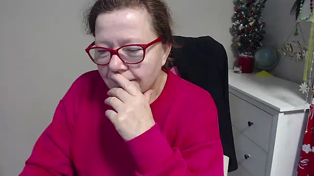 Adelewildx online show from January 15, 2025, 4:25 am