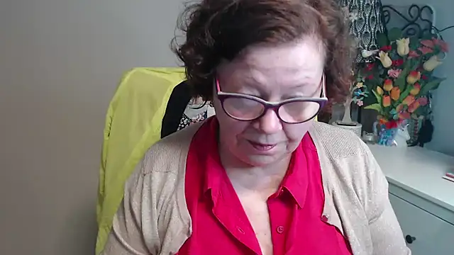 Adelewildx online show from April 10, 2026, 3:45 am