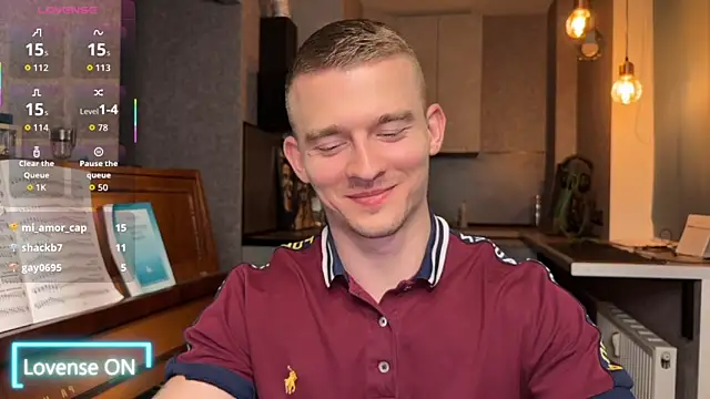 Marvelboy  online show from October 27, 2025, 1:26 pm